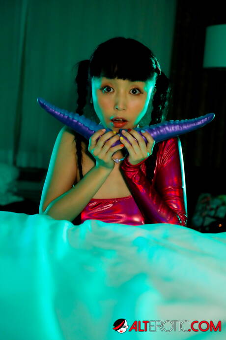 Alt Erotic pleased to share with you a free photo gallery with Misha Montana and Marica Hase in passionate lesbian action